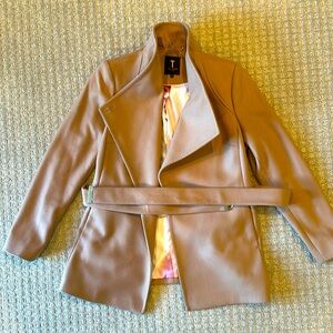 Ted Baker London NWOT Women’s Cashmere/Wool blend coat Size 3 (US 8)